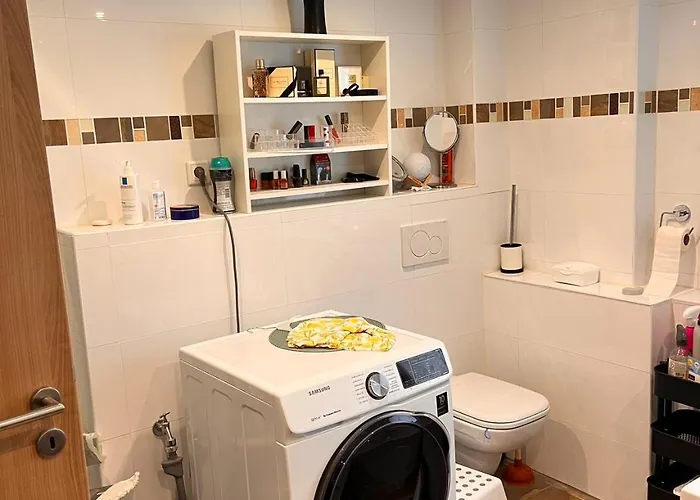 纽伦堡90455超舒适全套家具95平两室一厅大面积自住公寓 Апартаменты Нюрнберг